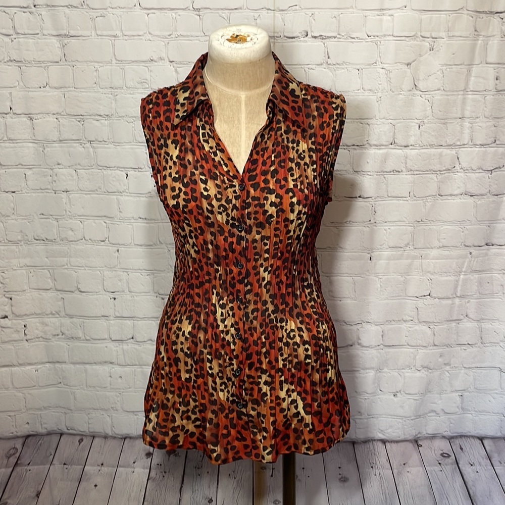Vintage Y2K  Studio 1940 animal Print Mobwife Sleeveless Blouse